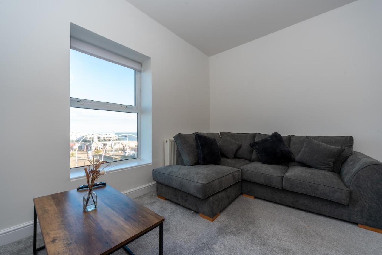 Sea Views Modern Two Bedroom Apartment Lowestoft Zewnętrze zdjęcie