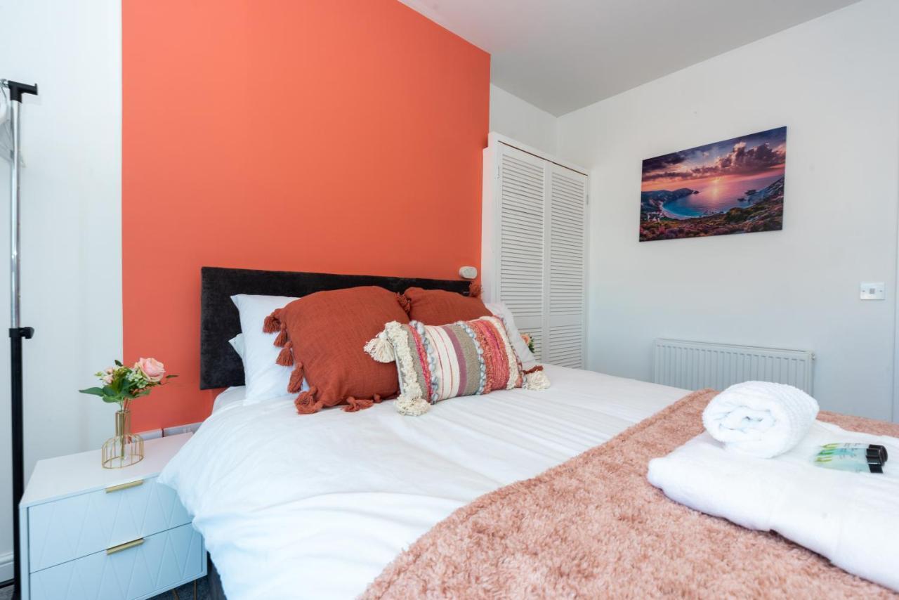 Sea Views Modern Two Bedroom Apartment Lowestoft Zewnętrze zdjęcie